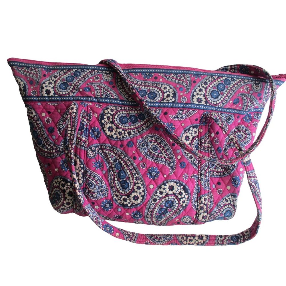 Vera Bradley Boysenberry Pattern Blue Paisley on Pink Background XL Quilted Tote